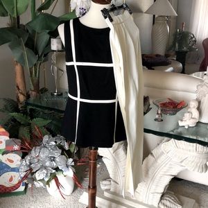 SZ 6 JULIAN TAYLOR 2 PIECE PANT SUIT BLACK W/ PALE CREAM  EXCELLENT CONDITION